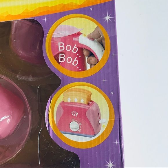 PlayGo Breakfast Playset Tea Maker & Toast Maker Realistic Plastic Toy Cutlery - Picture 6 of 7